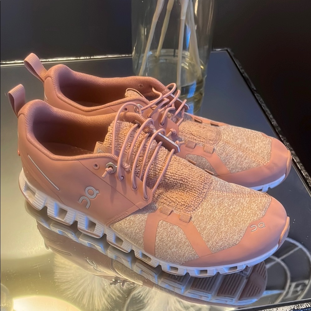 On Running Sneakers